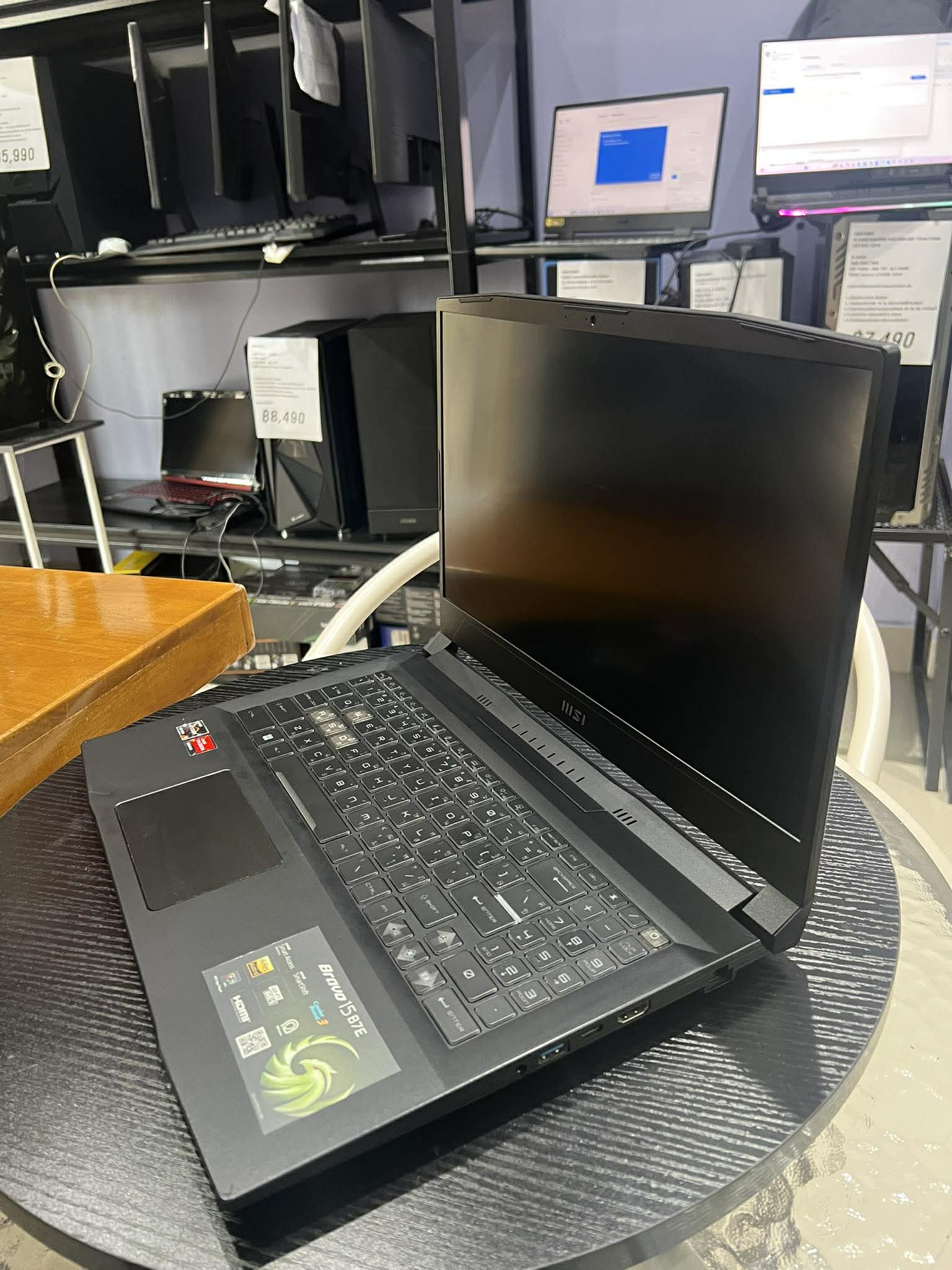 รหัสสินค้า #NOECOM76 โน๊ตบุ๊คมือสองแรงๆ MSI Bravo 15 B7ED-020TH Ryzen 5 7535HS/16GB DDR5/M.2 512*2=1TB/RX6550M/144Hz - Image 3
