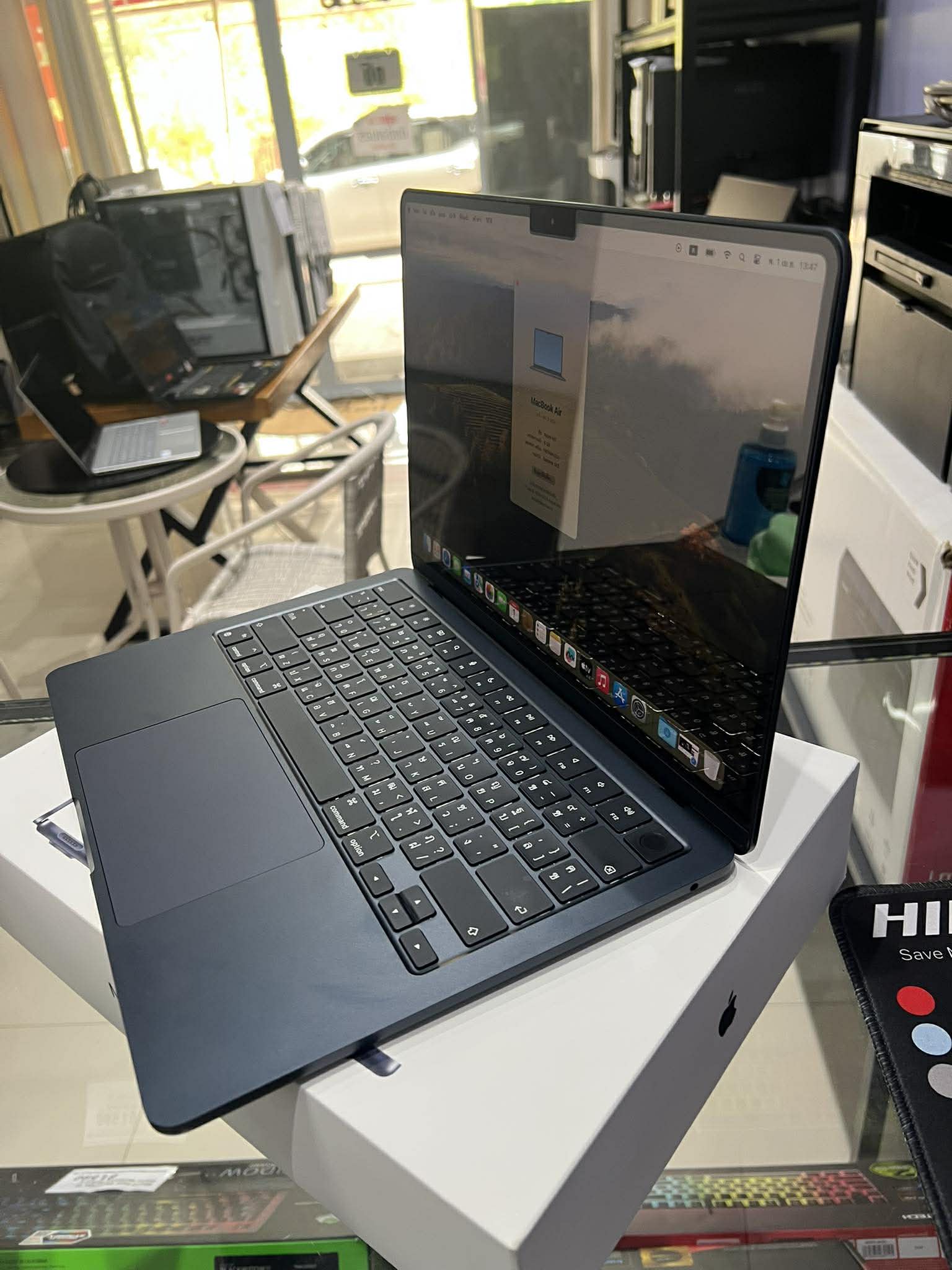 รหัสสินค้าNOECOM83 Macbook Air 13” 2024 - ชิปM3 / Ram8 / SSD 256 รอบชาร์จไม่ถึง10 ความจุ100% - Image 4